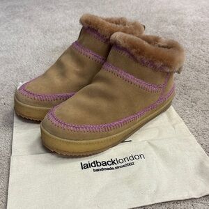 Laidback London Tan Shearling Boots